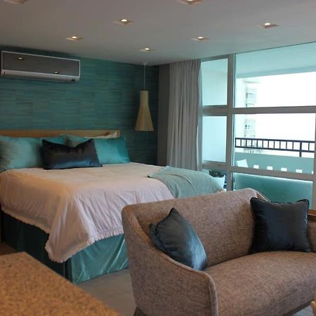 Enchanted 17 Jewel Beachfront Luquillo -Pool Экстерьер фото