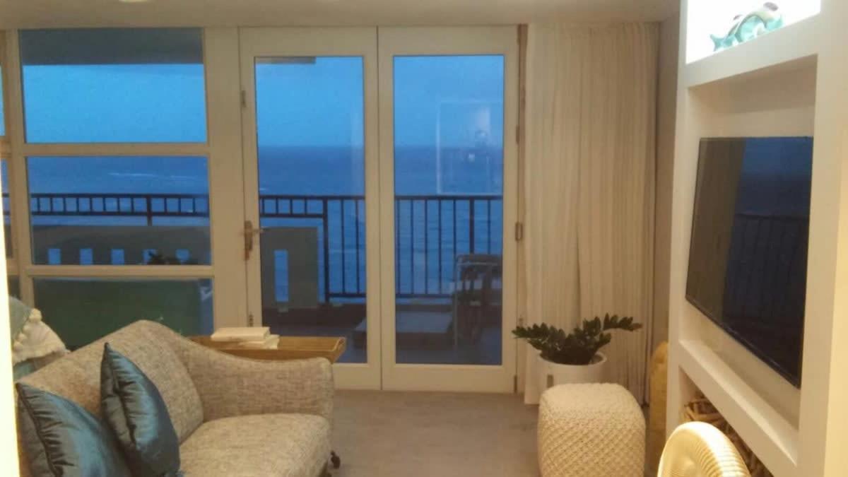 Enchanted 17 Jewel Beachfront Luquillo -Pool Экстерьер фото